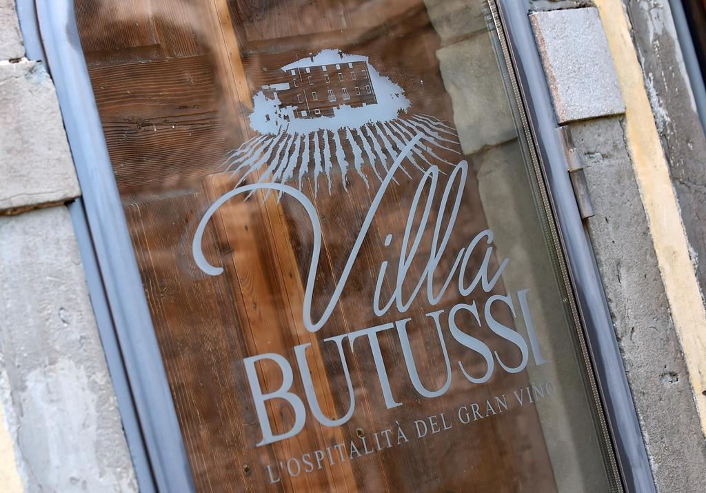 Villa Butussi - L'Ospitalita Del Vino Corno di Rosazzo Dış mekan fotoğraf