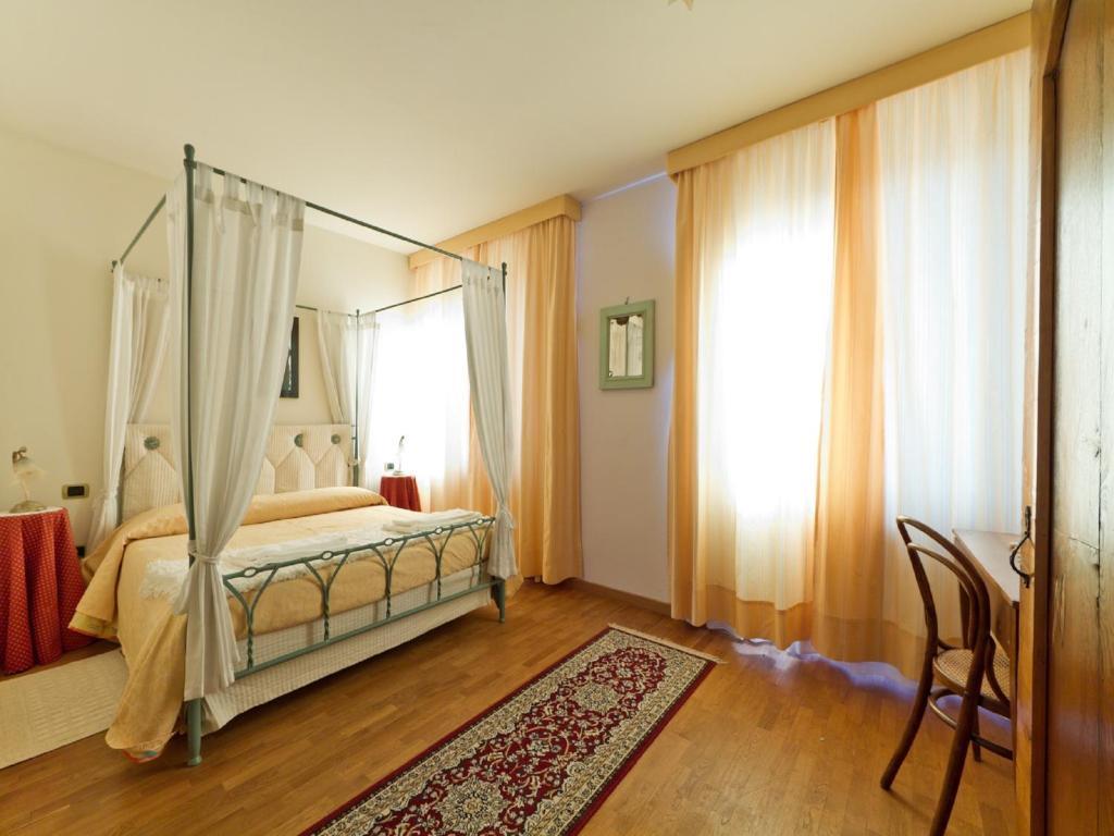 Villa Butussi - L'Ospitalita Del Vino Corno di Rosazzo Oda fotoğraf